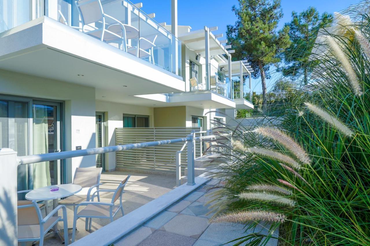 The Elegant Apartments Potos Exterior photo