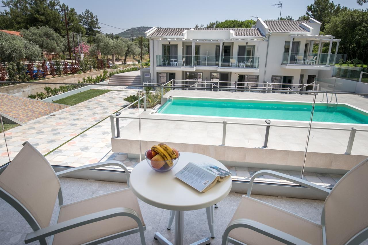 The Elegant Apartments Potos Exterior photo