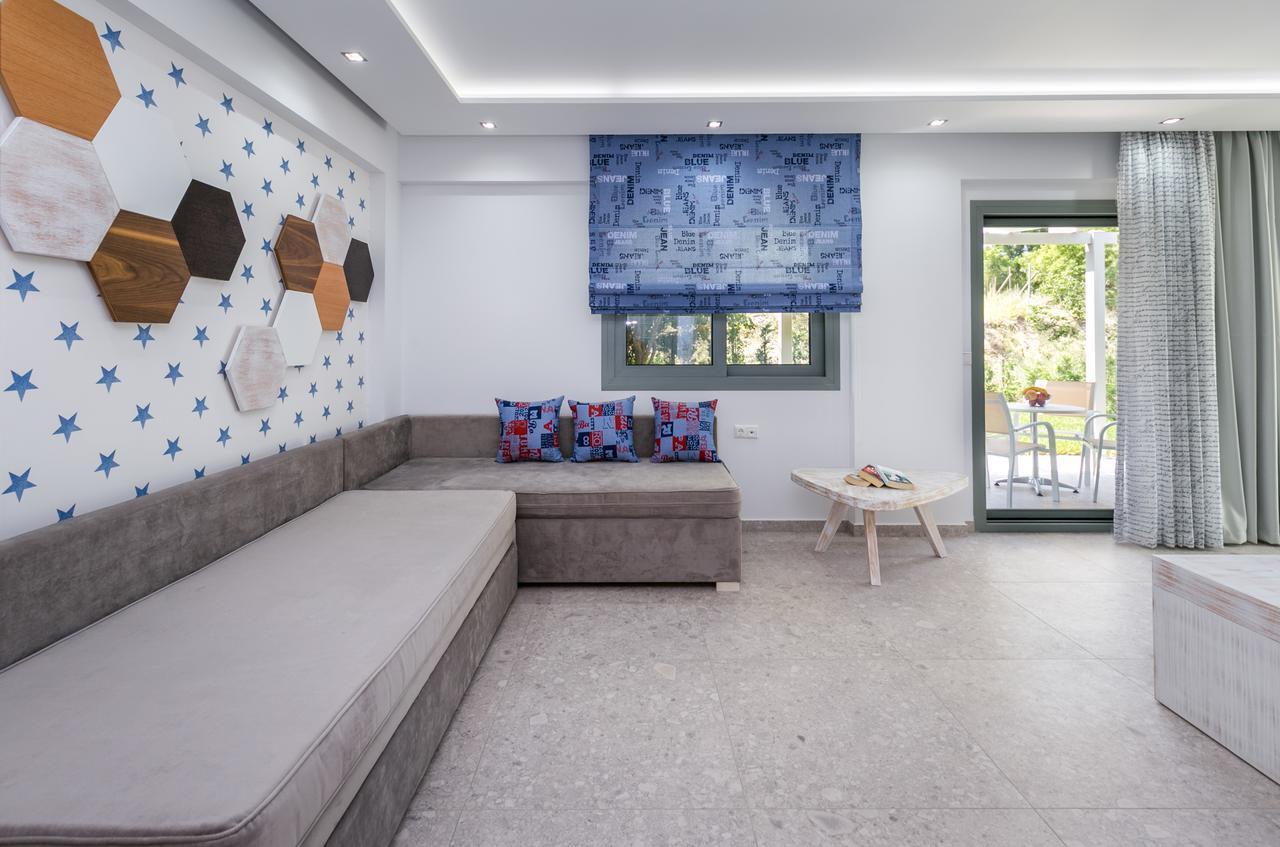 The Elegant Apartments Potos Exterior photo