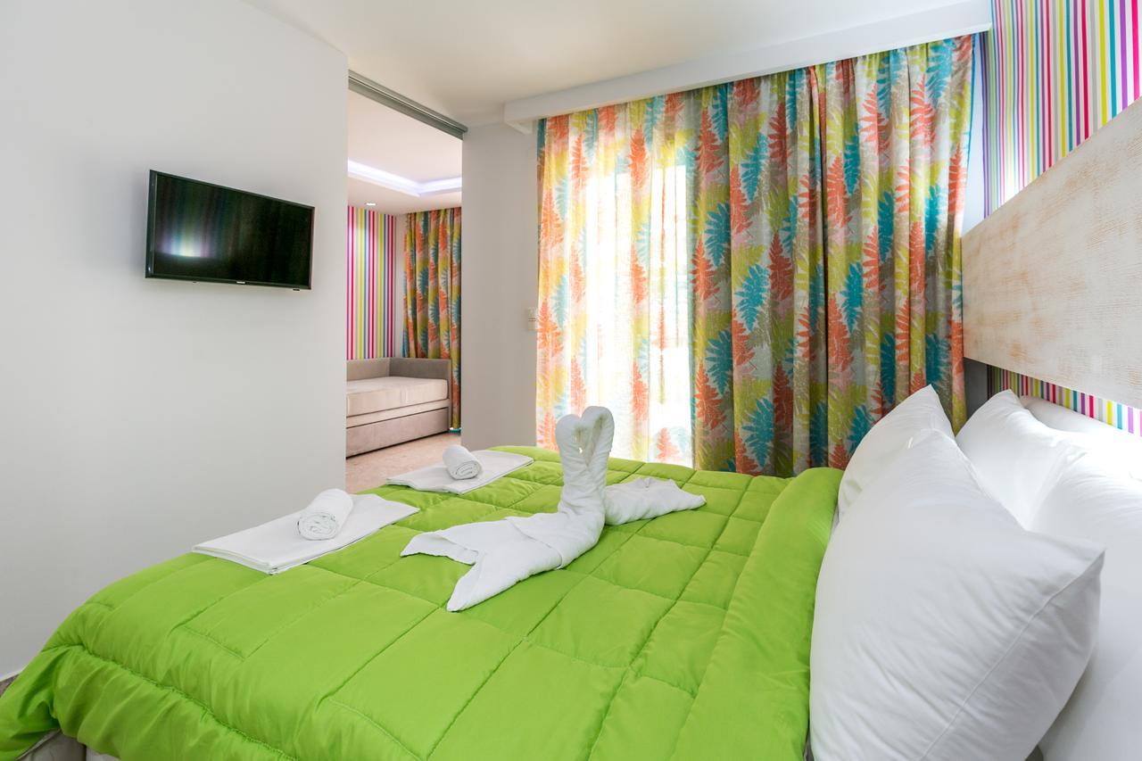 The Elegant Apartments Potos Exterior photo